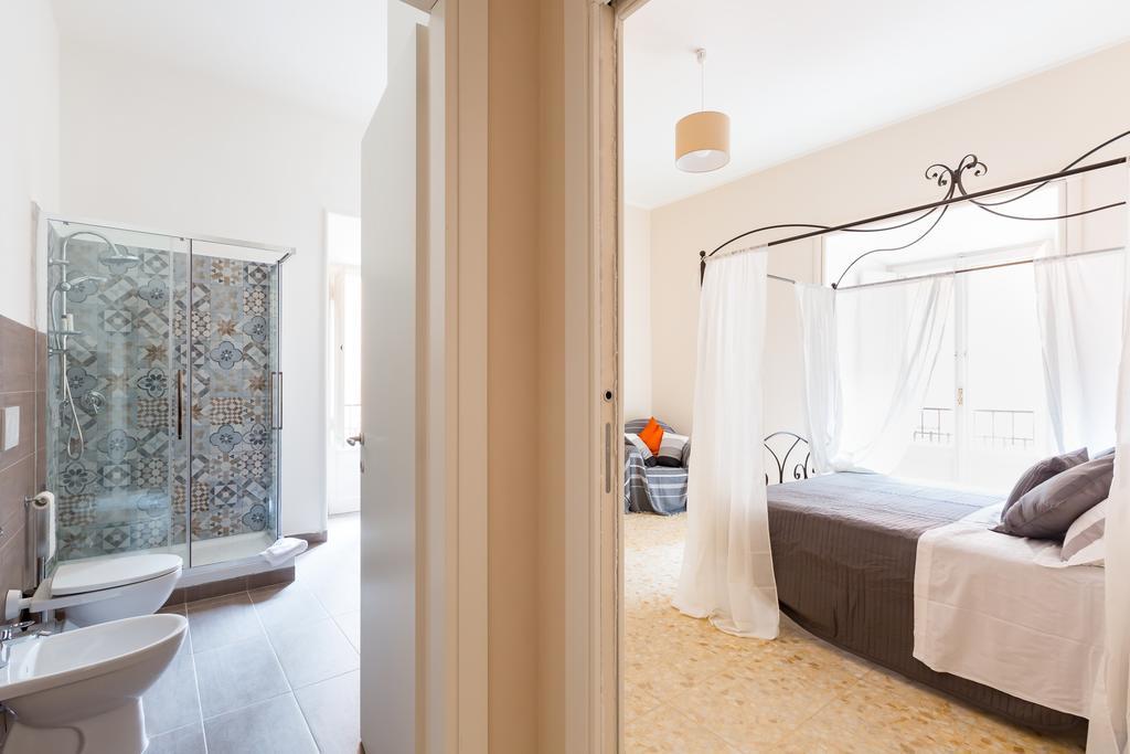 G-House Pettinari Apartment Rome Bagian luar foto